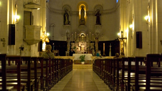 Church of San Francisco interior.jpg